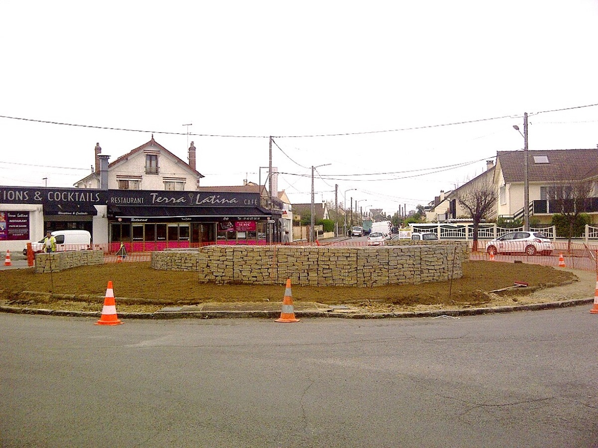 Muret en gabion à Pontault Combault(94)